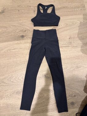 Vuori Legging and Crop Top Set